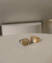 Briller Signet Square M Ring