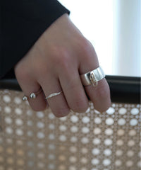 Frost Circle3 Double W Ring