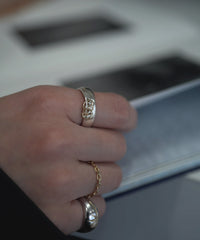 Frost Circle3 Curve M Ring