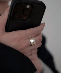 Frost Circle3 Double W Ring