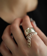 Frost Circle1 Double W Ring