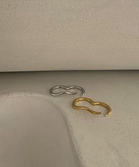 Body Wave 2F Ring