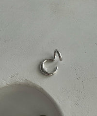 Body CL Earcuff