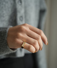 Briller Signet Liminal P Ring