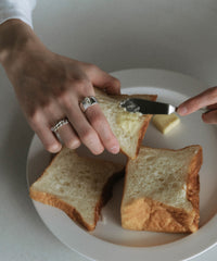 Frost Circle3 Double W Ring