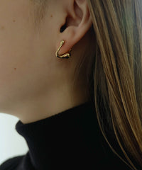 Symbol Mère U Earrings