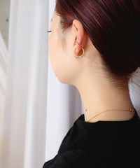 K10Symbol Z S Earcuff