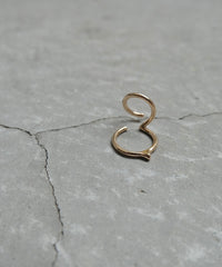 K10Symbol Z S Earcuff