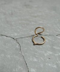 K10Symbol Z DIA S Earcuff