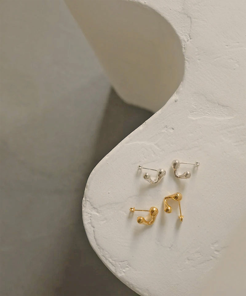 Cellule V S Earrings