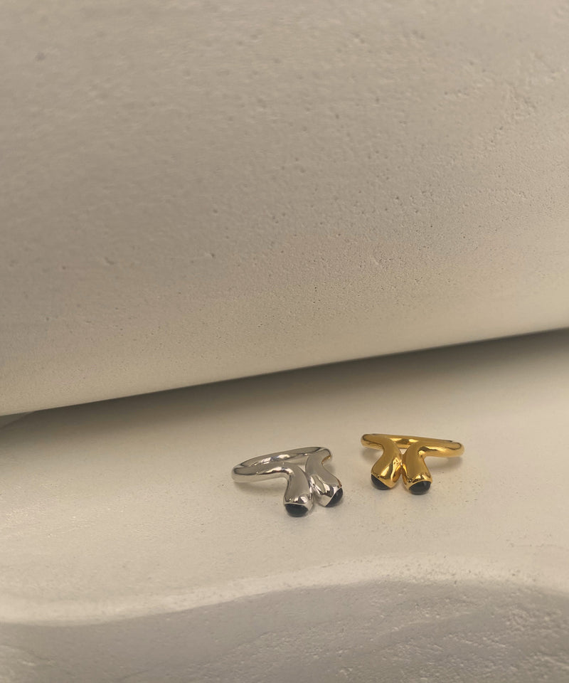 Growth W ONYX S Ring