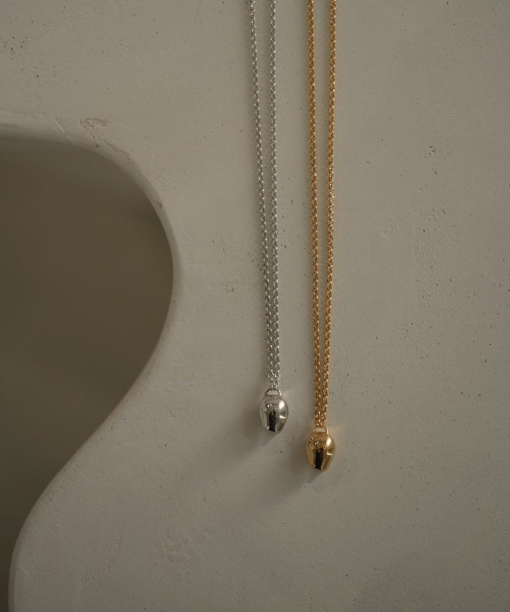 NECKLACE – un by Tomoyo Yoshida | 公式オンラインストア