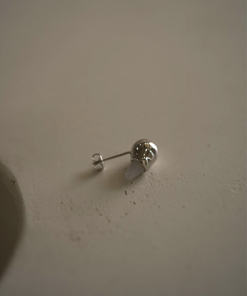 Growth C WAGT M Pierced
