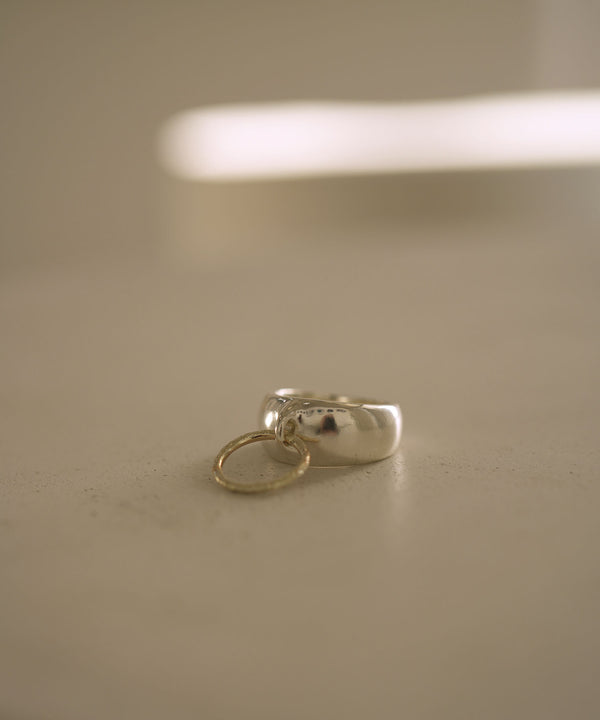 Frost W Circle1 Ring