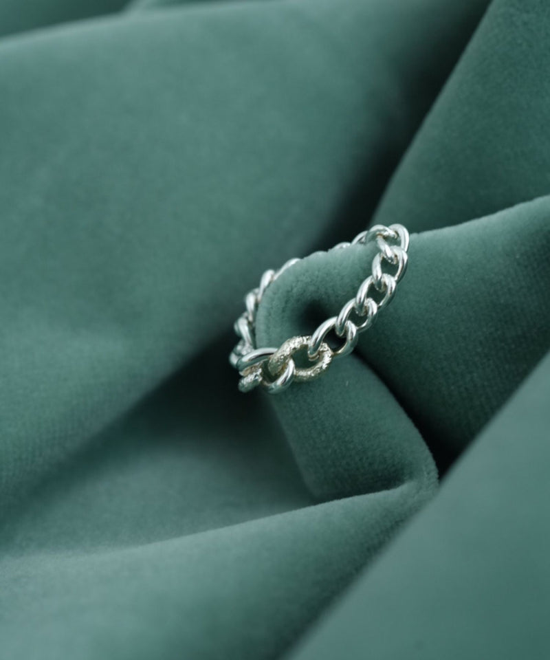 Frost Chain&K10Chain Ring – un by Tomoyo Yoshida | 公式オンライン