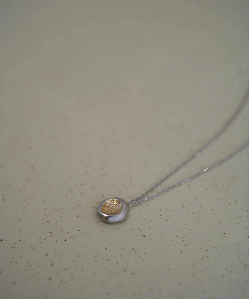 Briller Pebble M Necklace
