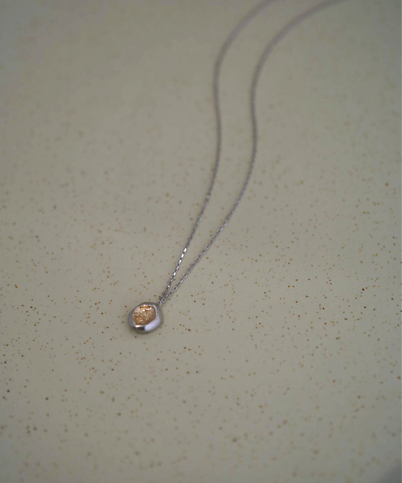 Briller Pebble M Necklace