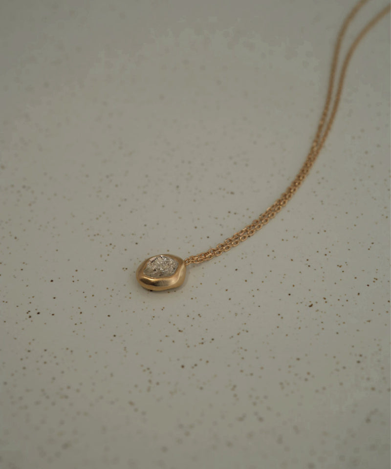 Briller Pebble M Necklace