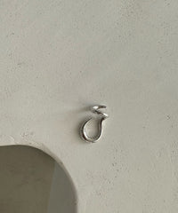 Body JL Earcuff
