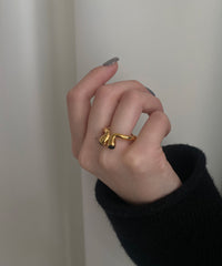Growth W ONYX S Ring