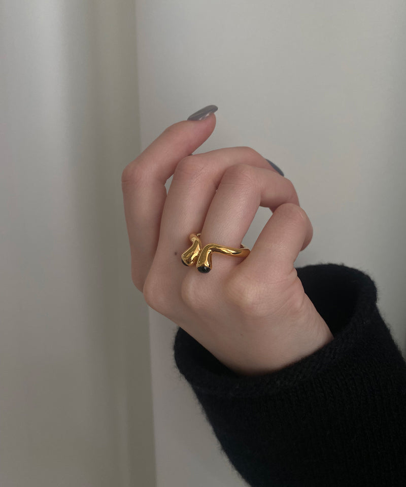 Growth W ONYX S Ring