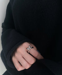 Growth W ONYX S Ring