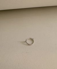 Symbol C S Lipcuff