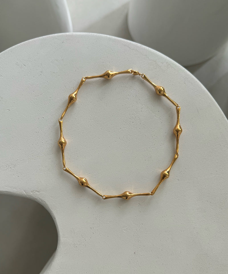 Cellule O 8 Necklace