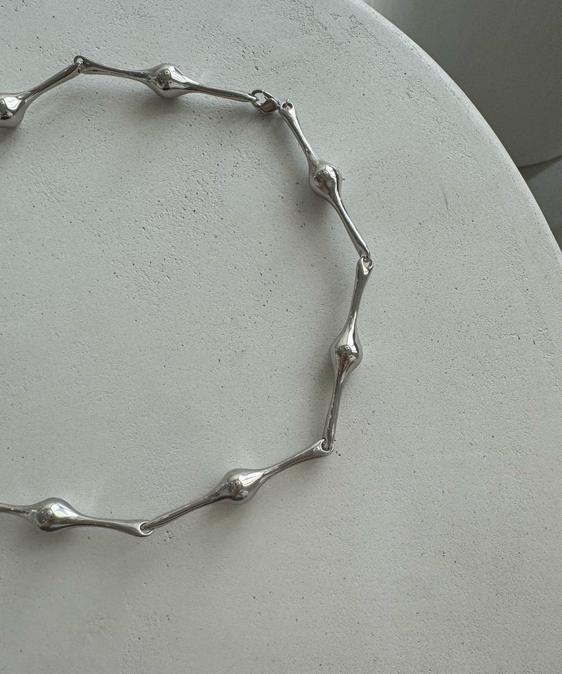 Cellule O 8 Necklace