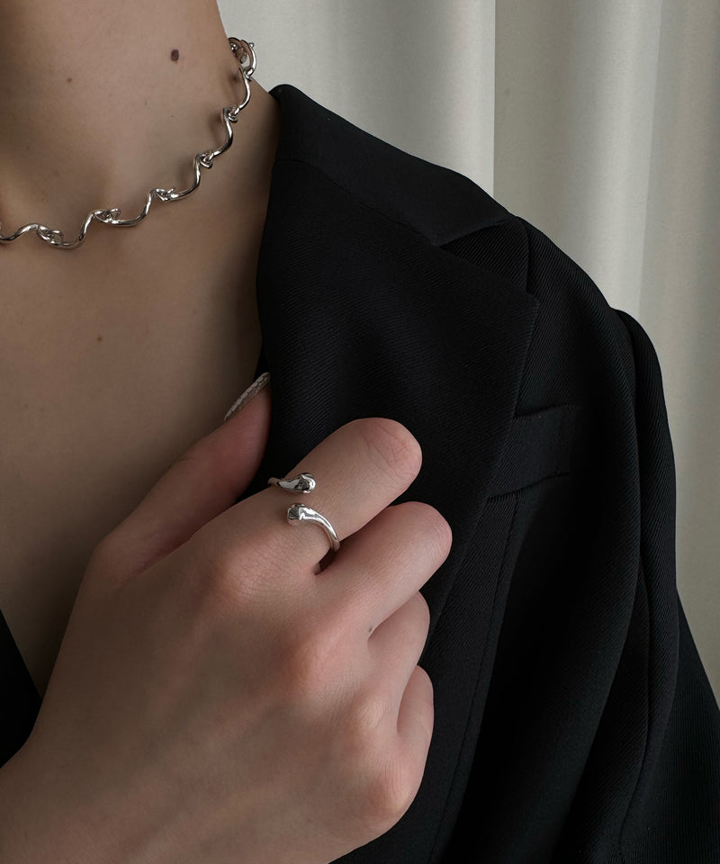 Symbol Mère T Ring