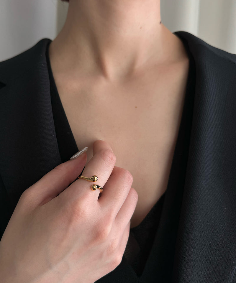 Symbol Mère T Ring