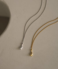 Symbol Mère M Necklace