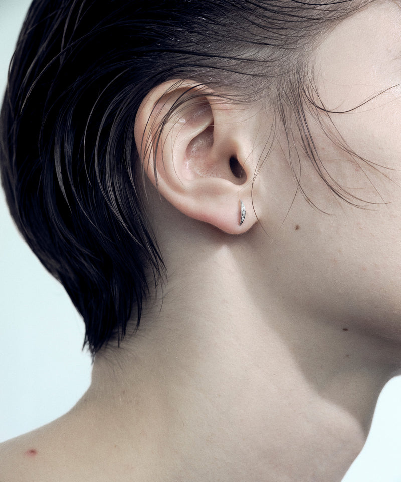 Body Crescent DIA XS Pierced