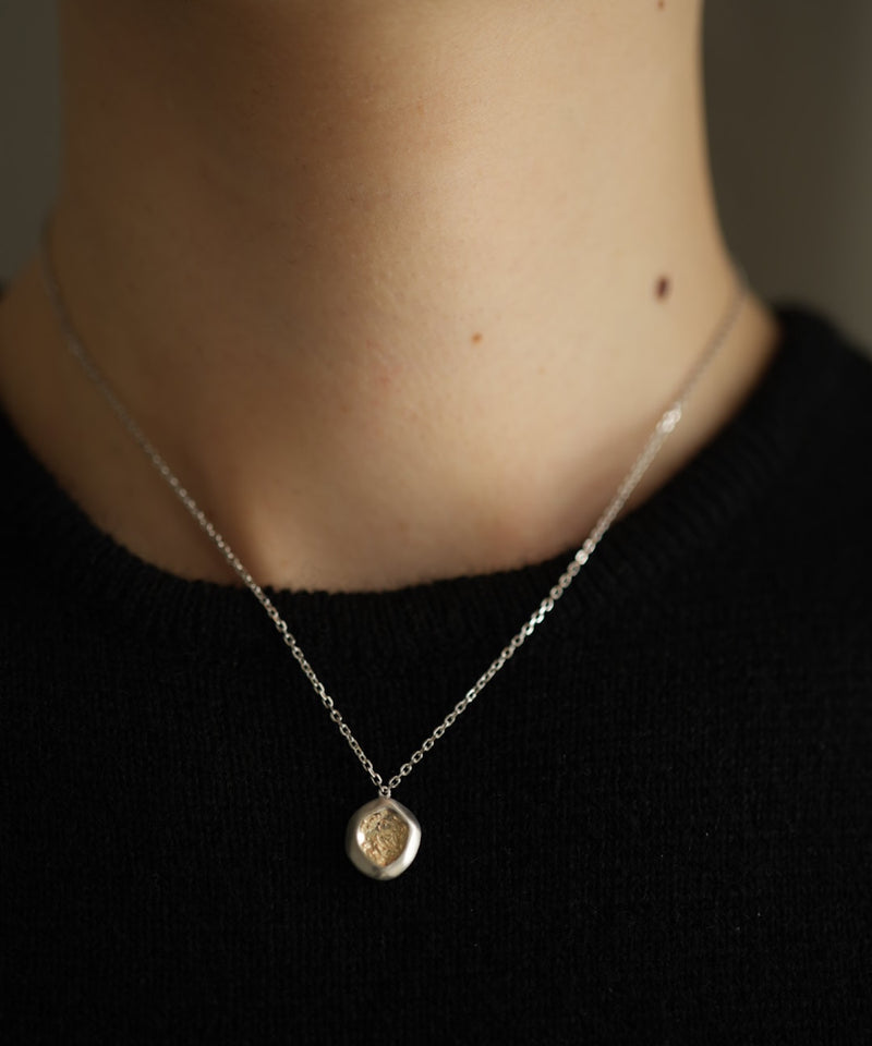 Briller Pebble M Necklace