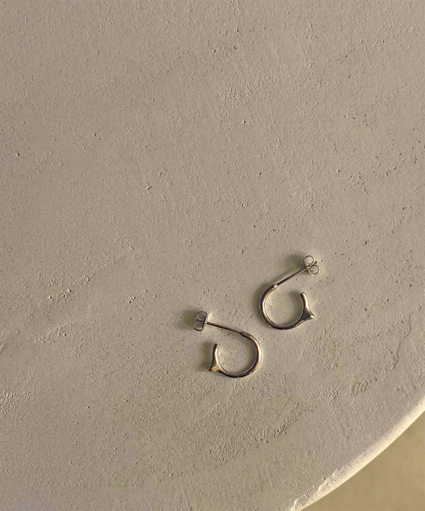 Symbol Hoop S Pierced
