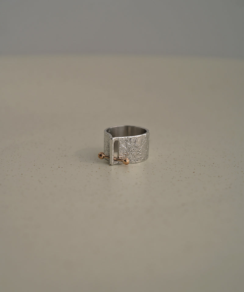 Sol K10 I Shape W Ring