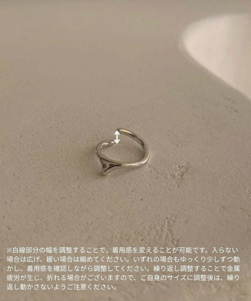 Symbol C S Earcuff