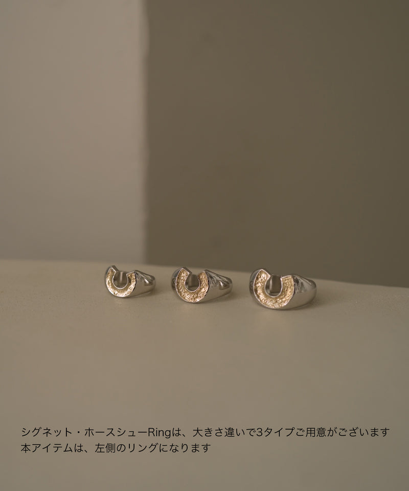 Briller Signet Horseshoe P Ring