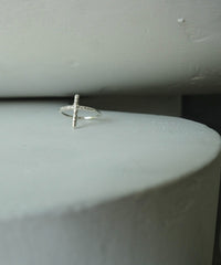 Frost Cross M Ring