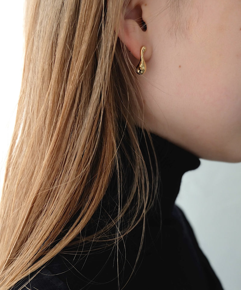 Symbol Mère M Pierced