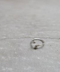 Symbol Mère T Ring
