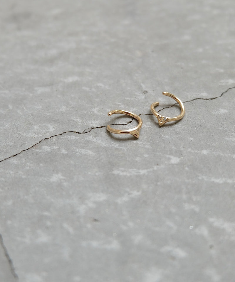 K10Symbol C S Earcuff