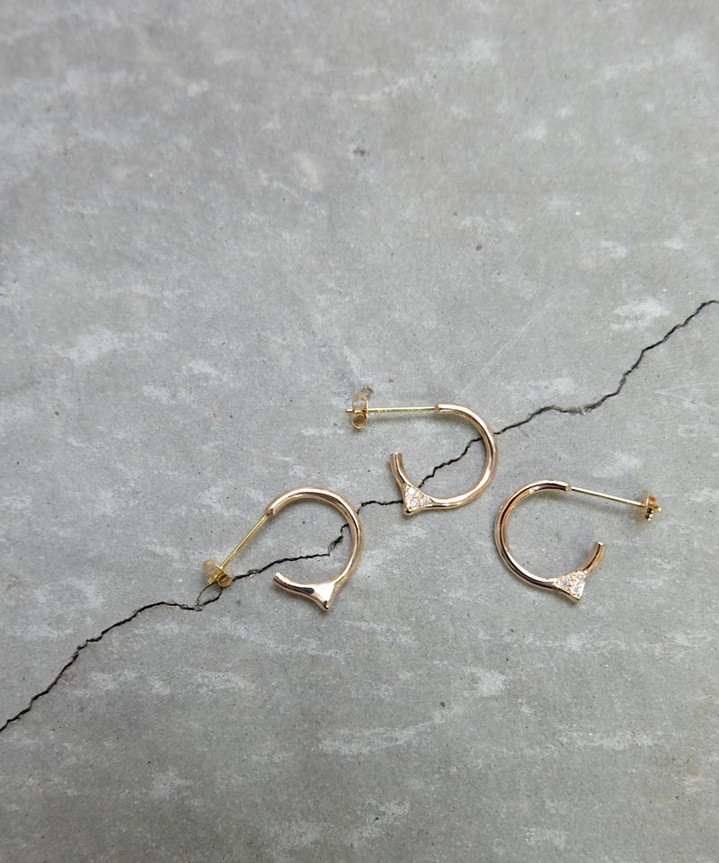 K10Symbol Hoop S Pierced