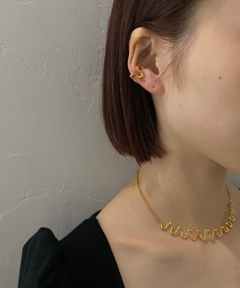 Body Wave S Earcuff