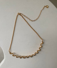 Body Wave M Necklace