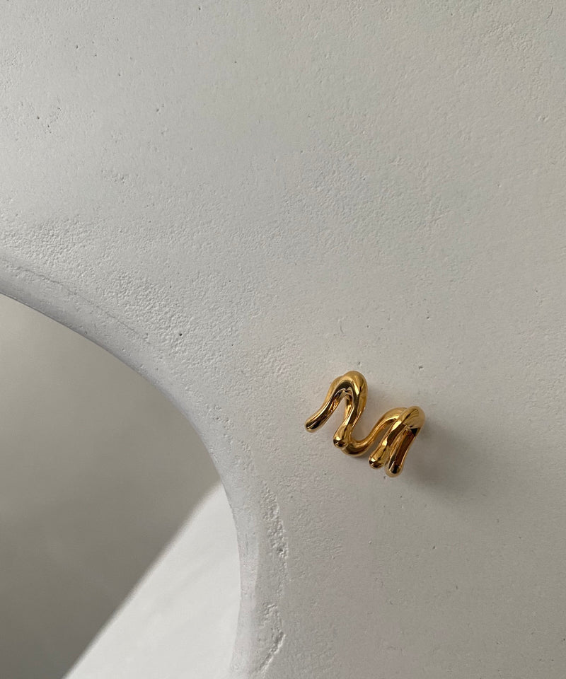 Body Wave S Earcuff